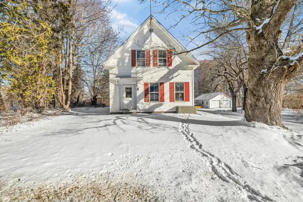 109 Waldoboro Road, Friendship, ME 04547