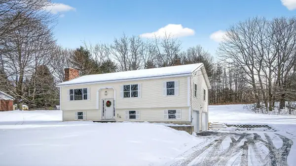 5 Mountain View Lane, Standish, ME 04084