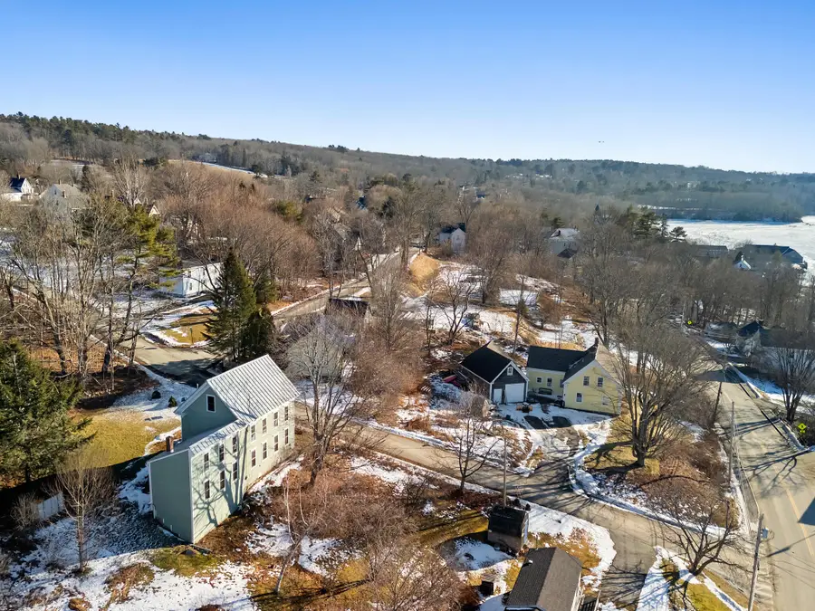 16 School Street, Waldoboro, ME 04572 - Image #3