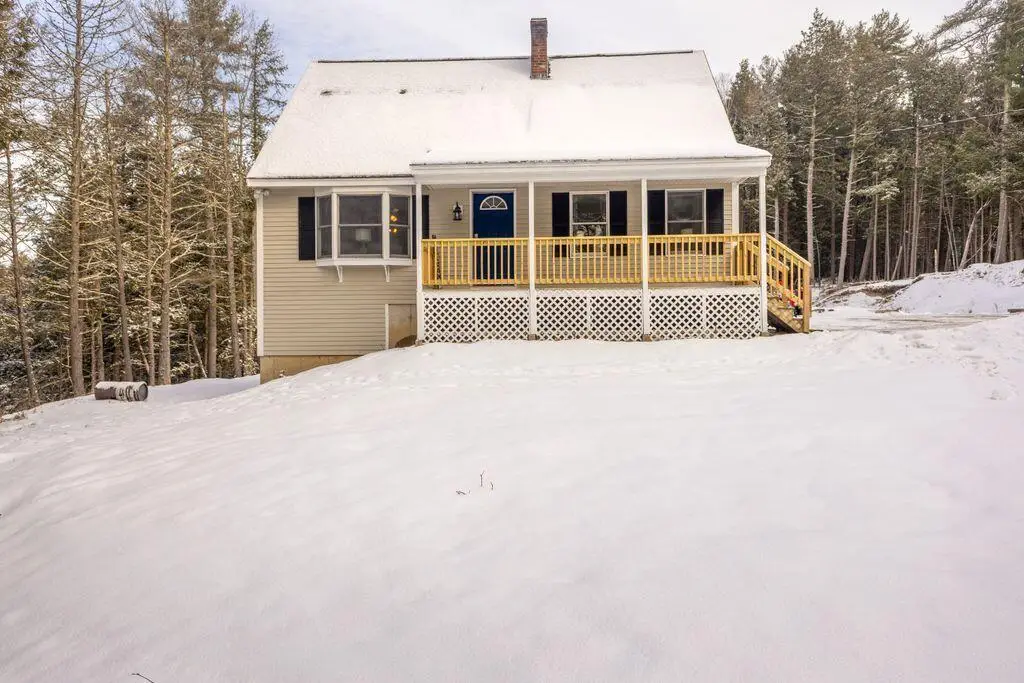 143 Hollis Road, Dayton, ME 04005 - Image #1