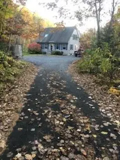 9 Woodcock Road, Gray, ME 04039