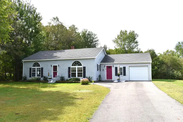 19 Pendleton Road, Searsport, ME 04974