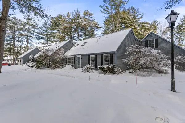 20 Ward Circle #20, Brunswick, ME 04011