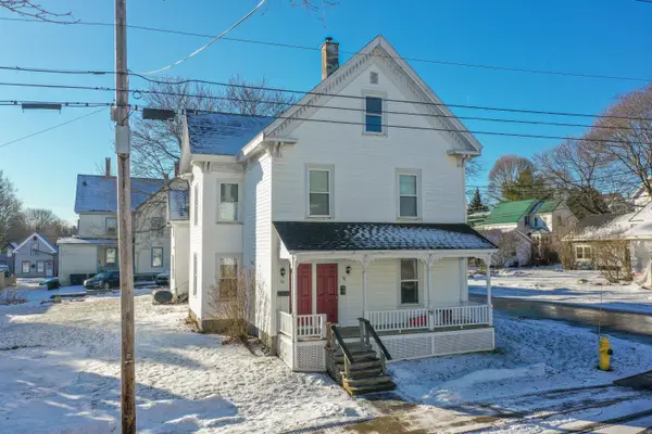 68 Masonic Street #3, Rockland, ME 04841