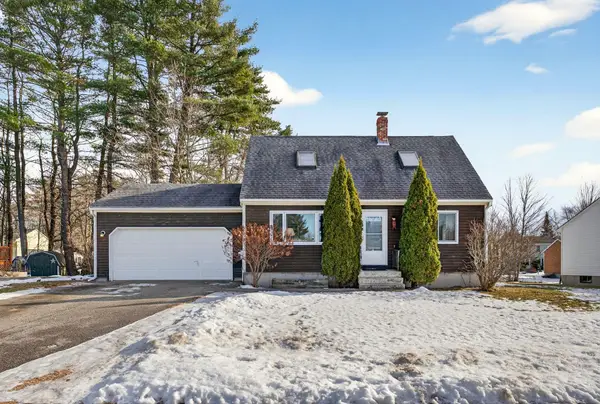 35 Epping Street, Portland, ME 04103