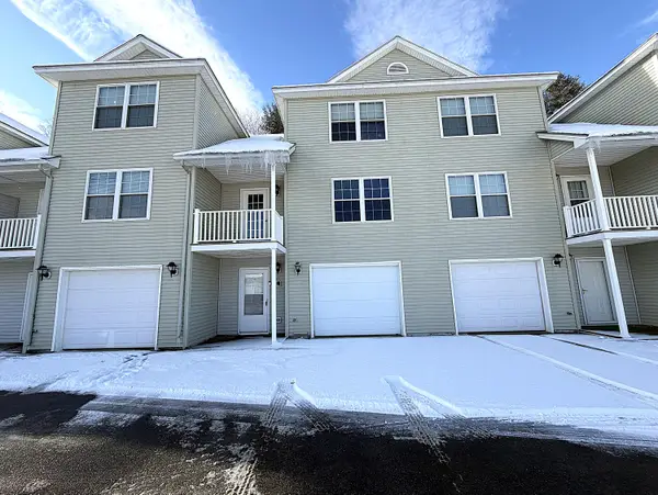 21 Ledges Court #21, Lewiston, ME 04240