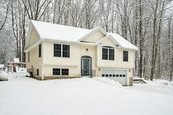 19 Havlina Lane, Sanford, ME 04073
