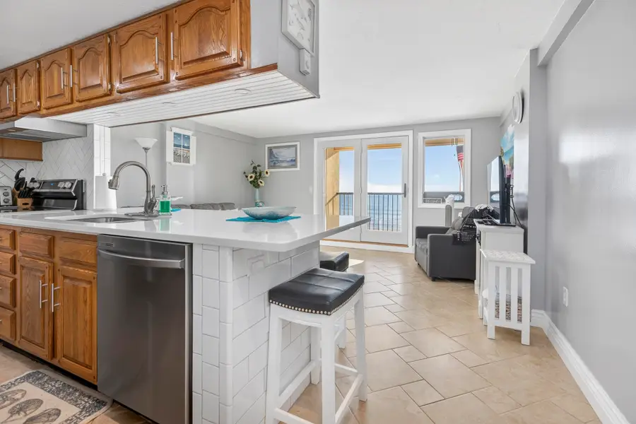 191 E Grand Avenue #405, Old Orchard Beach, ME 04064 - Image #3
