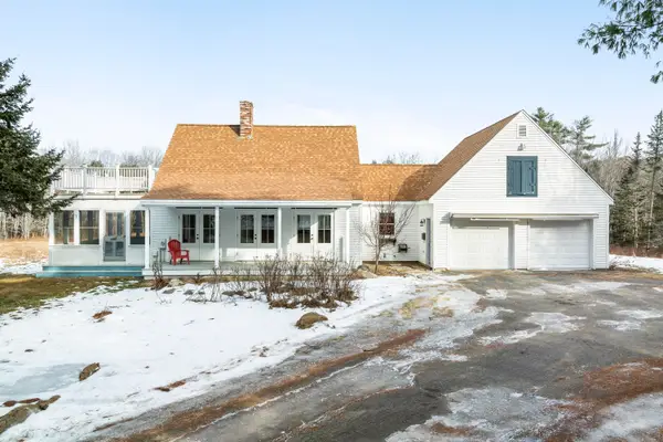 101 Morang Cove Road, Nobleboro, ME 04555