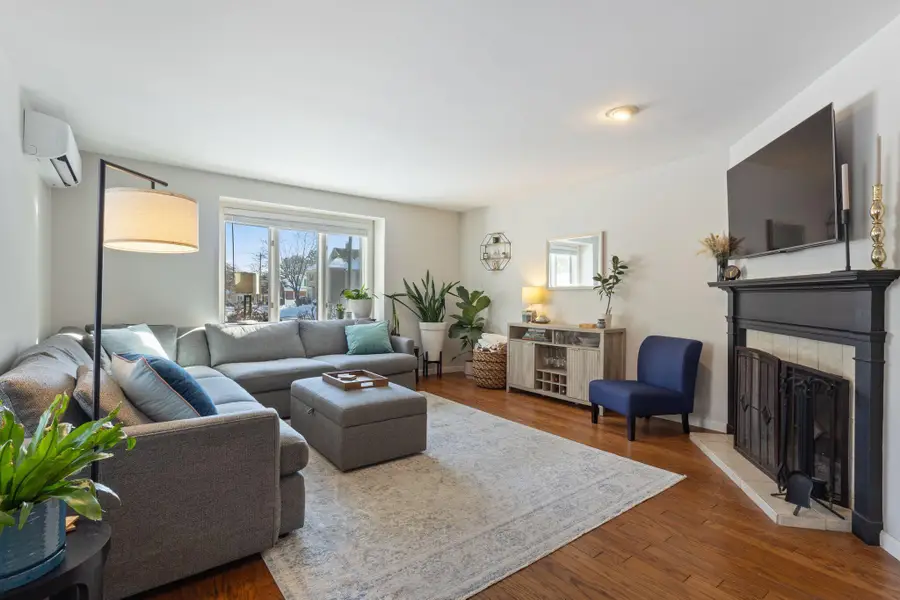 8 Stoneledge Drive #8, Portland, ME 04102 - Image #2