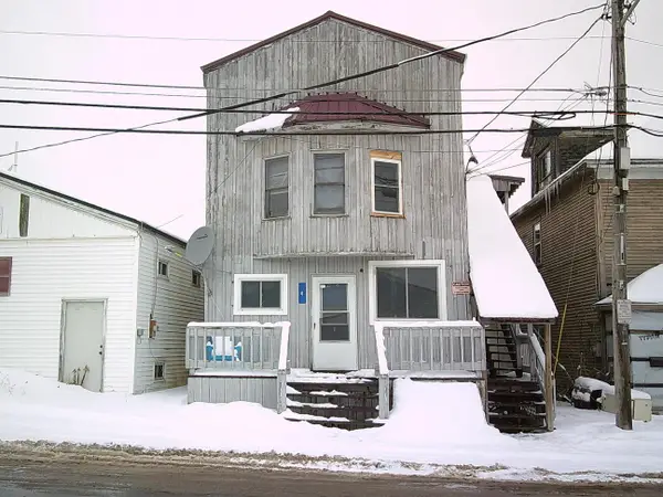 4 Grand Falls Road, Limestone, ME 04750