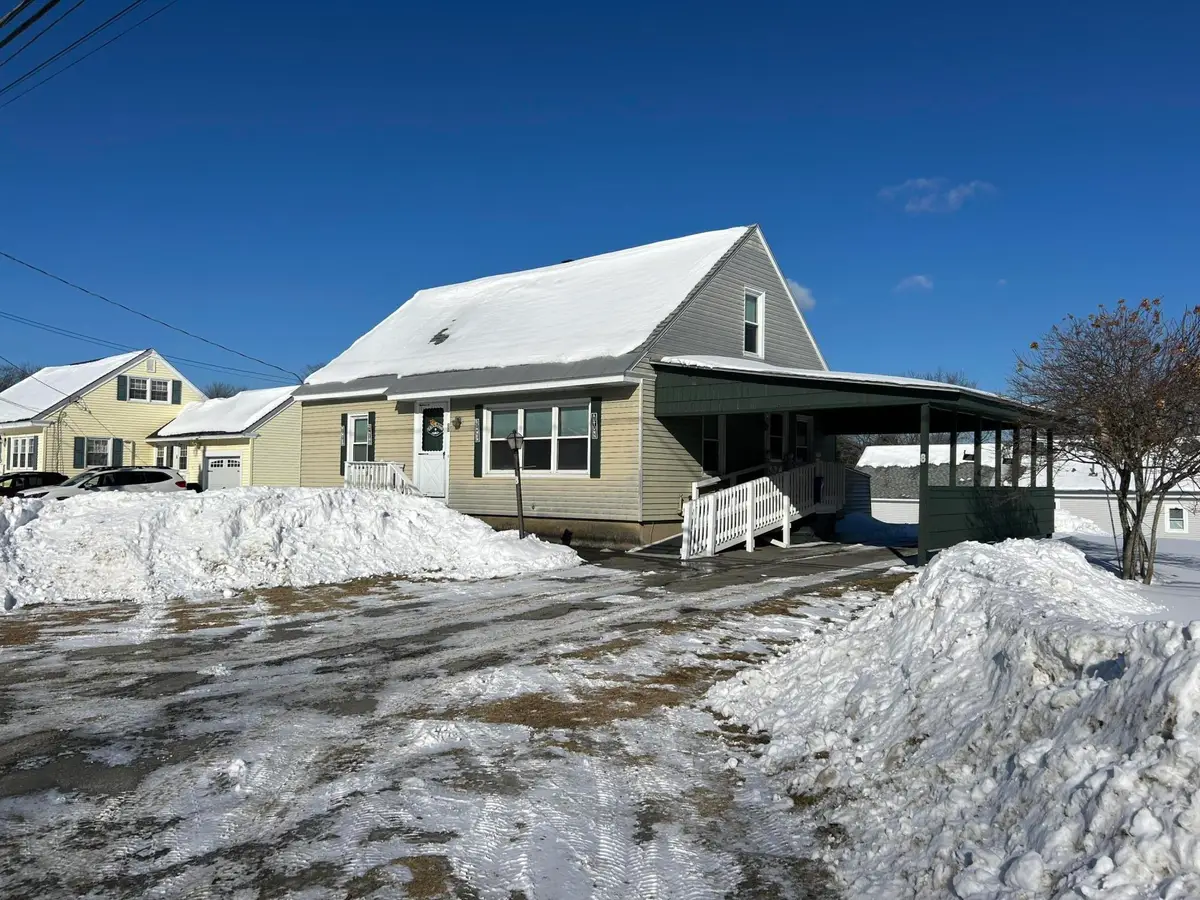 8 Robert Street, Winslow, ME 04901 - Image #1