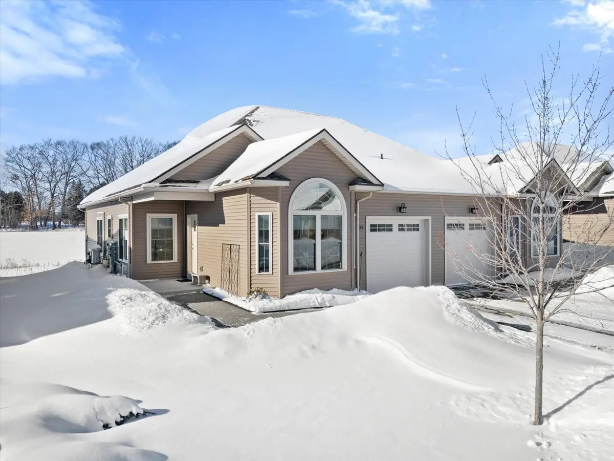 23 Killarney Court, Veazie, ME 04401 - Image #1