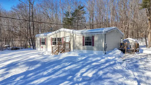 38 Hume Lane, Gardiner, ME 04345