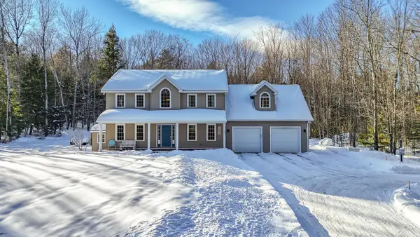 31 Harley Lane, Bowdoin, ME 04287