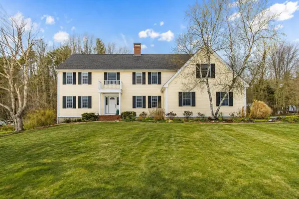 51 Old Field Road, Yarmouth, ME 04096