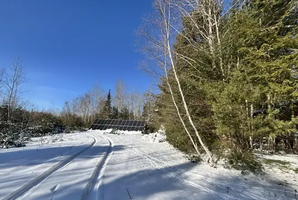 77 Bartlett Road, Searsmont, ME 04952