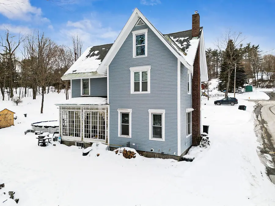 6 Grove Street, Hallowell, ME 04347 - #3