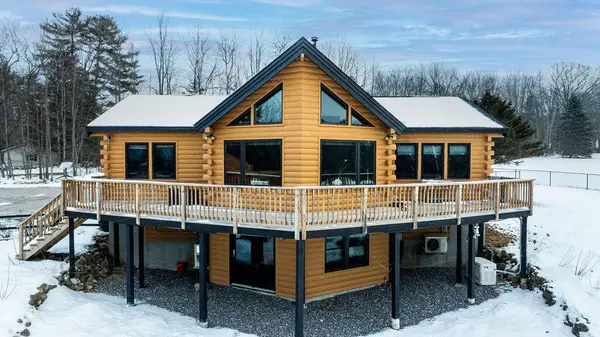 1277 Naples Road, Harrison, ME 04040