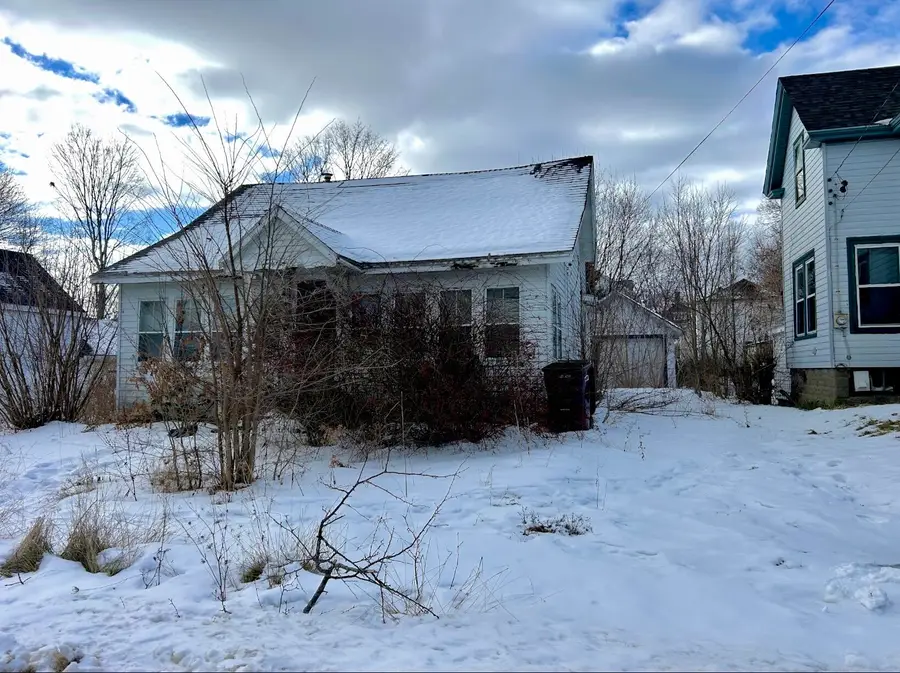 28 Pearl Street, Bangor, ME 04401 - #2