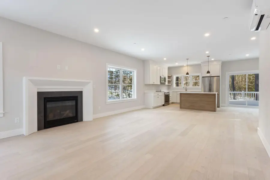 11 Peabody Lane #101, Saco, ME 04072 - #3