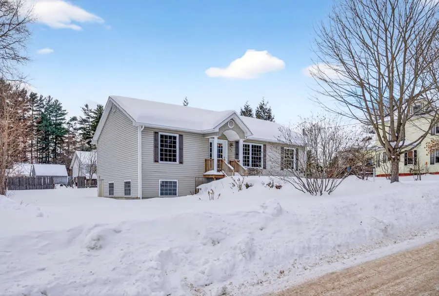 44 W Bates Street, Auburn, ME 04210 - #3