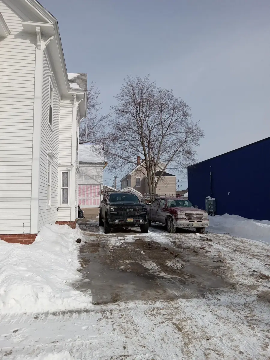 29 Whitney Street, Auburn, ME 04210 - #3