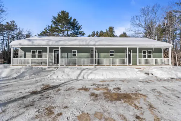 9 Raspberry Hill Road, Mechanic Falls, ME 04256