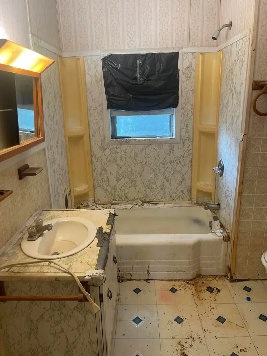 90 Oak Street #R, Lewiston, ME 04240 - Image #2