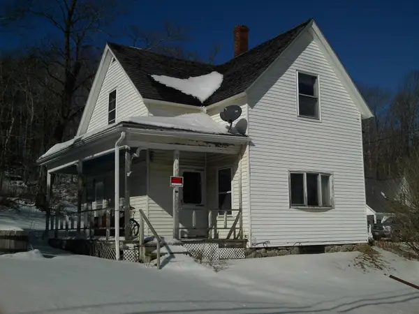 1025 Commercial Street, Rockport, ME 04856
