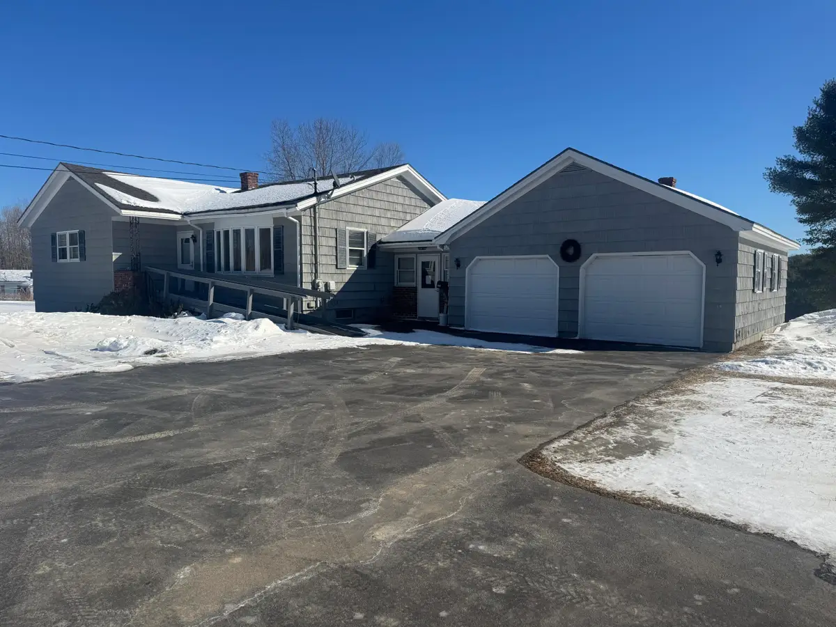 435 Fairfield Street, Oakland, ME 04963 - #1