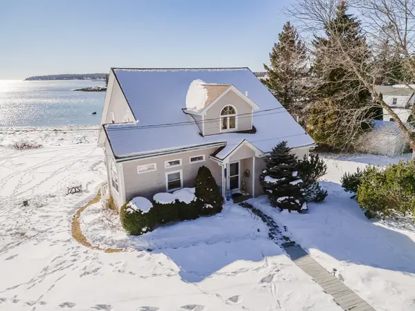 1 Mussel Ridge Lane, Owls Head, ME 04854