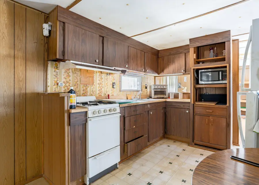 6 Gilmore Road, New Gloucester, ME 04260 - #3