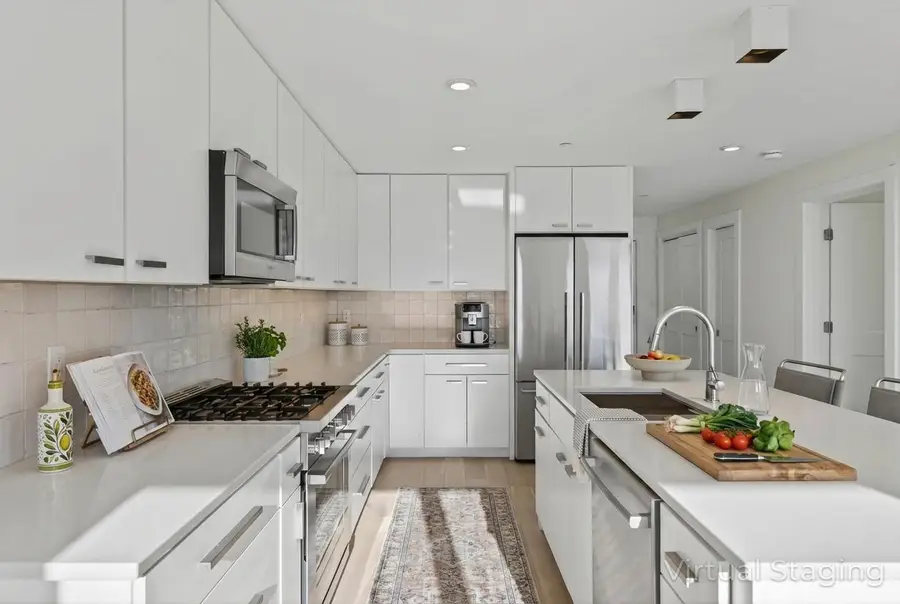 126 North Street #3C, Portland, ME 04101 - #2