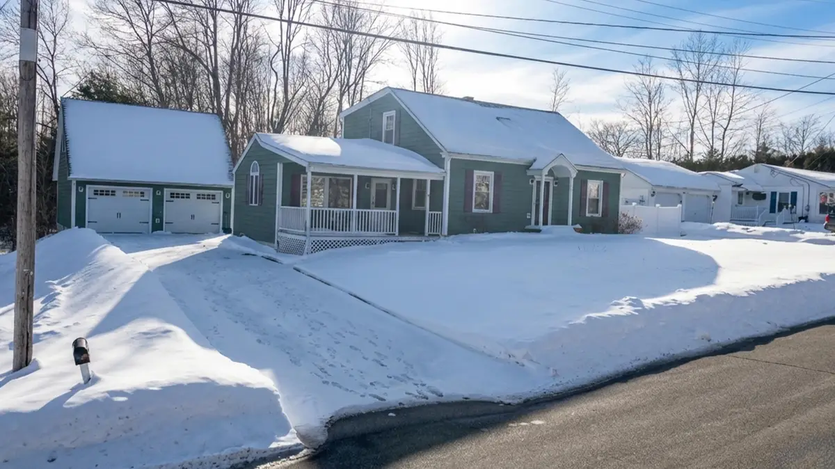 18 Nimitz Street, Lewiston, ME 04240 - #1