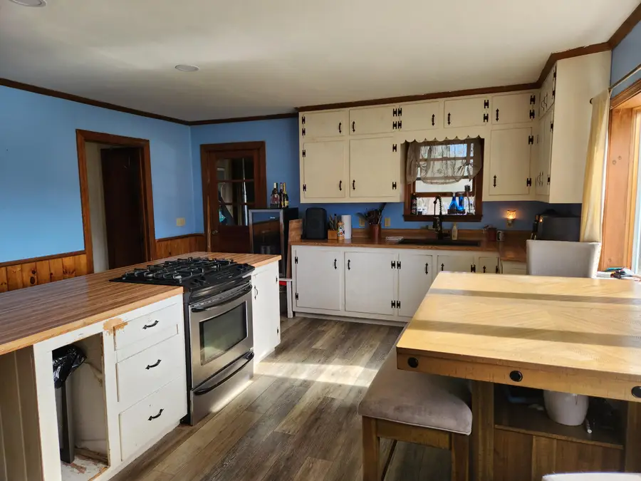 1279 S Clary Road, Jefferson, ME 04348 - #3