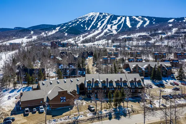 362 Sugartree #362, Carrabassett Valley, ME 04947