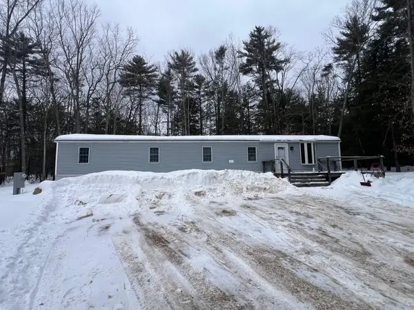 222 Oak Hill Road, Lebanon, ME 04027