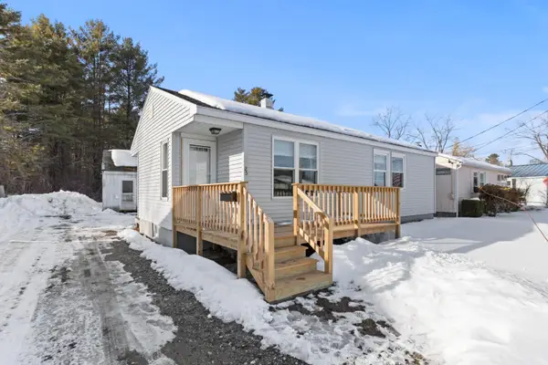 25 Longfellow Drive, Westbrook, ME 04092