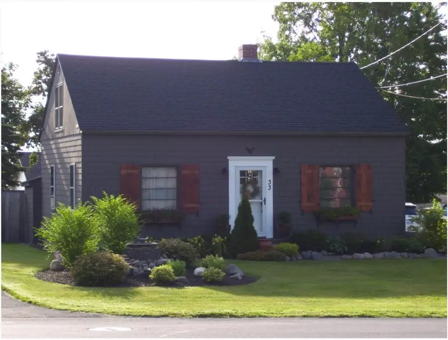 33 Elmwood Avenue, Caribou, ME 04736 - #2