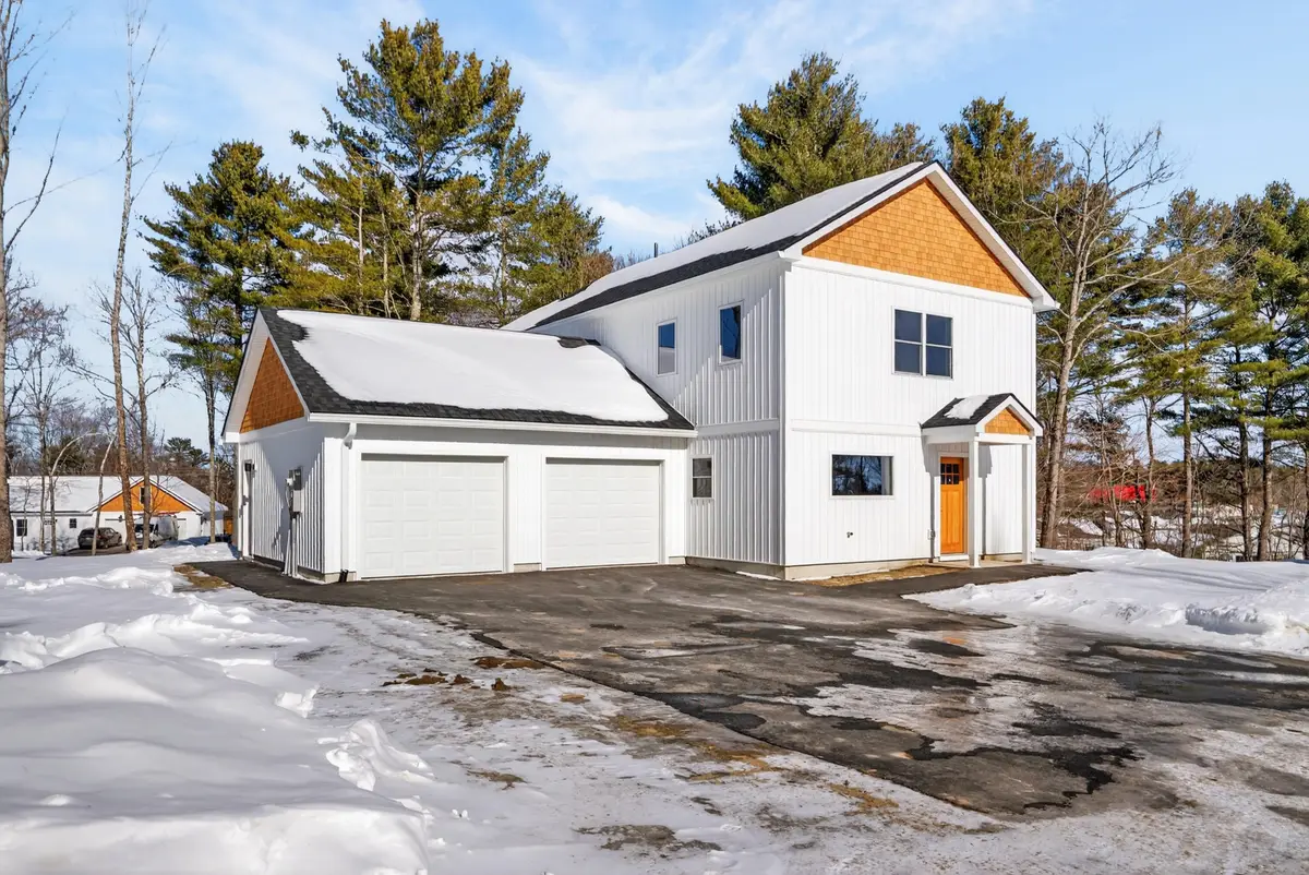 11 Village Green Circle, Oakland, ME 04963 - #1