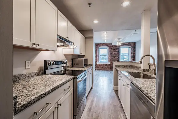 1 Saco Island Terrace #101, Saco, ME 04072