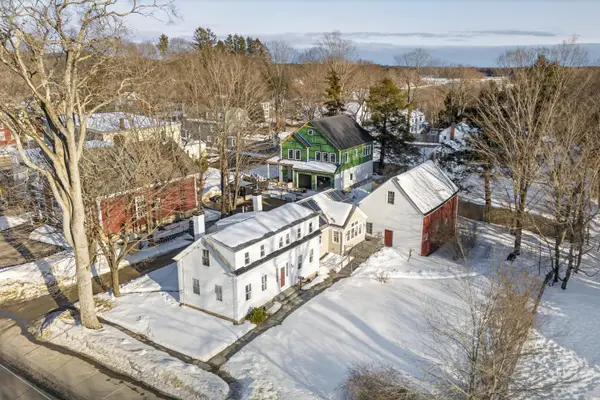 18 Portland Street, Yarmouth, ME 04096