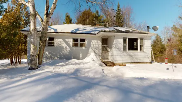 506 Park Street, Livermore Falls, ME 04254