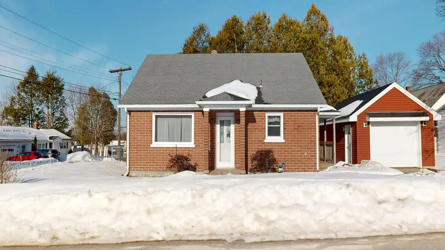 16 Simard Avenue, Lewiston, ME 04240 - #2