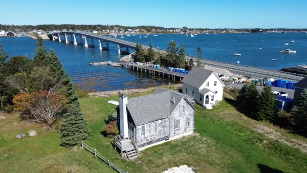 33 Barney Cove Road, Beals, ME 04611