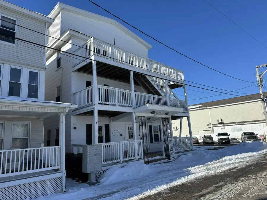5 Kinney Avenue #304, Old Orchard Beach, ME 04064 - #2