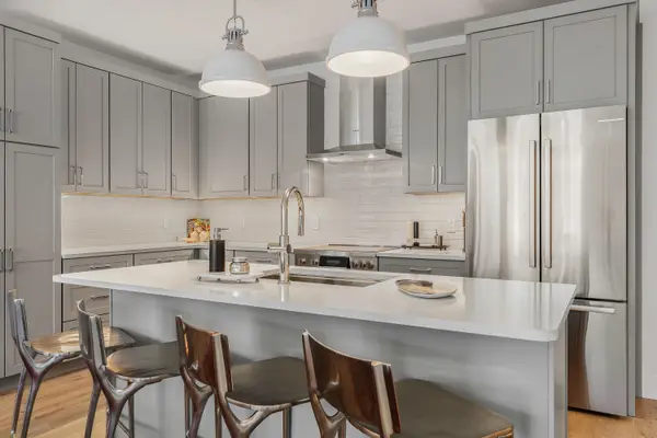 267 Us Route 1 #PH503, Falmouth, ME 04105