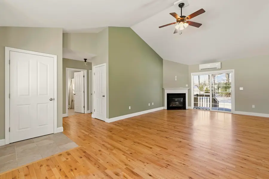 9 Neptune Road, Old Orchard Beach, ME 04064 - #3