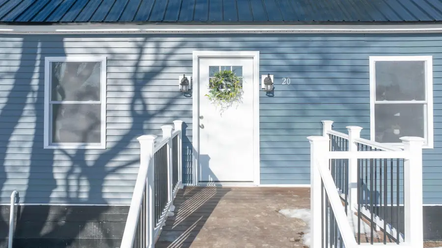 20 Taggart Avenue, Westbrook, ME 04092 - #3